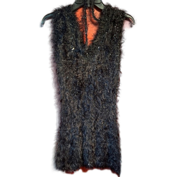 Forla Paris Tops - Vintage Forla Paris Design Women’s Fuzzy Sequin Tank Size S Vegan Fur Top Dress
